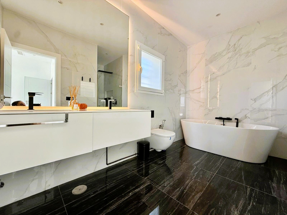 Detached Villa bilde 15