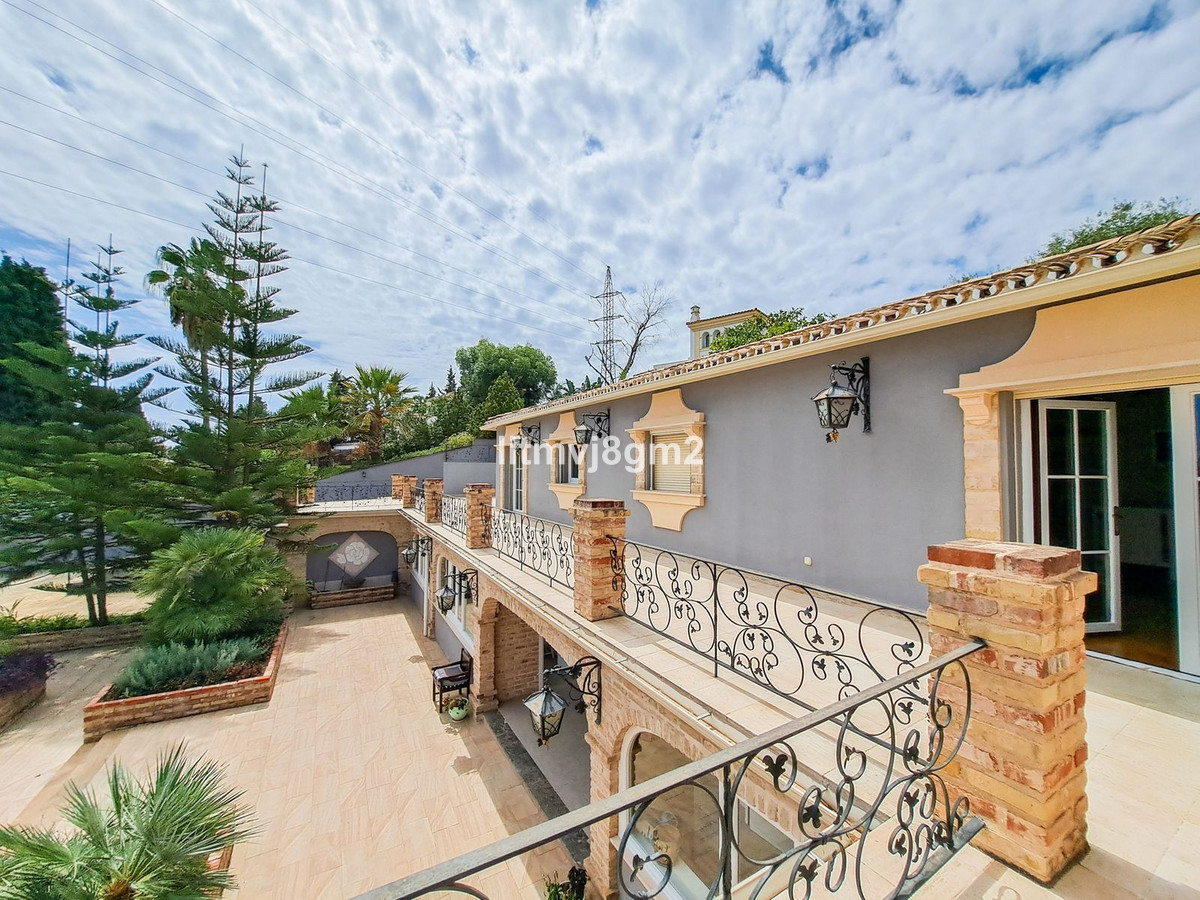 Detached Villa bilde 3