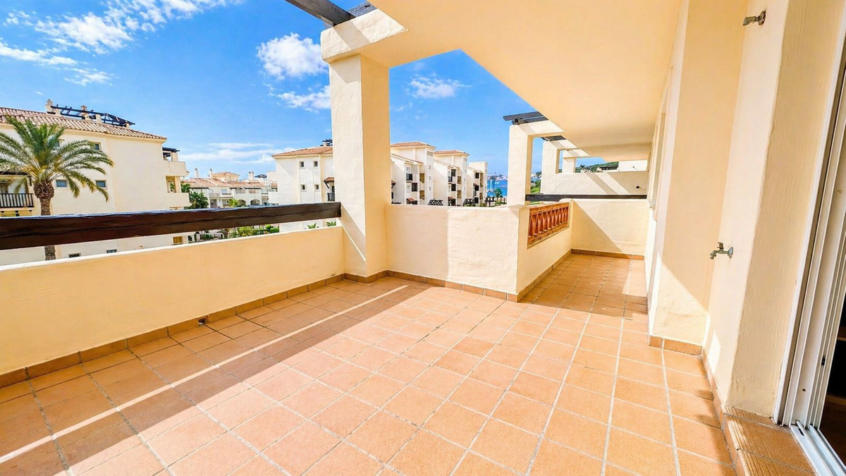 Middle Floor Apartment bilde 6