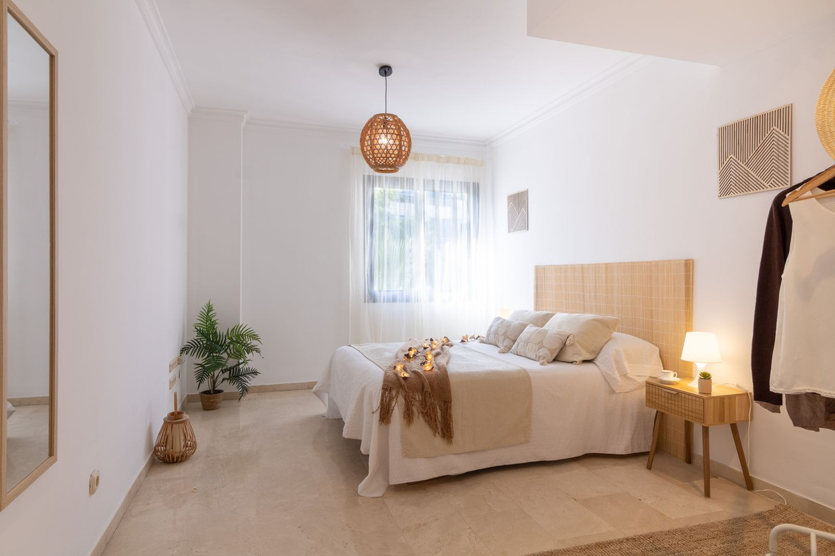 Middle Floor Apartment bilde 13