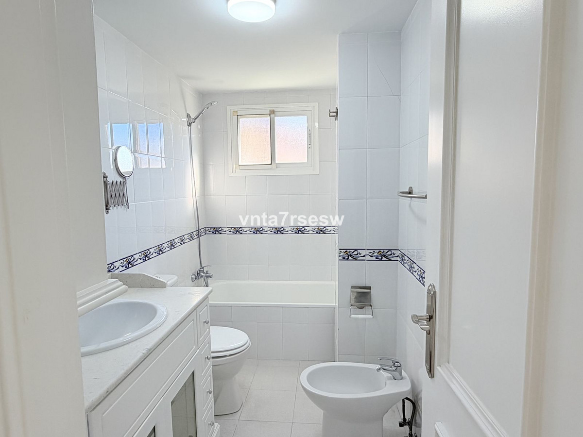 Middle Floor Apartment bilde 27