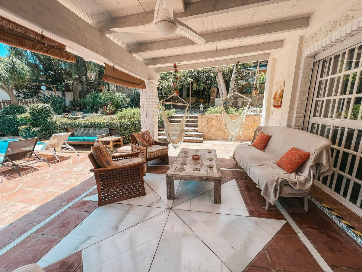 Detached Villa bilde 4