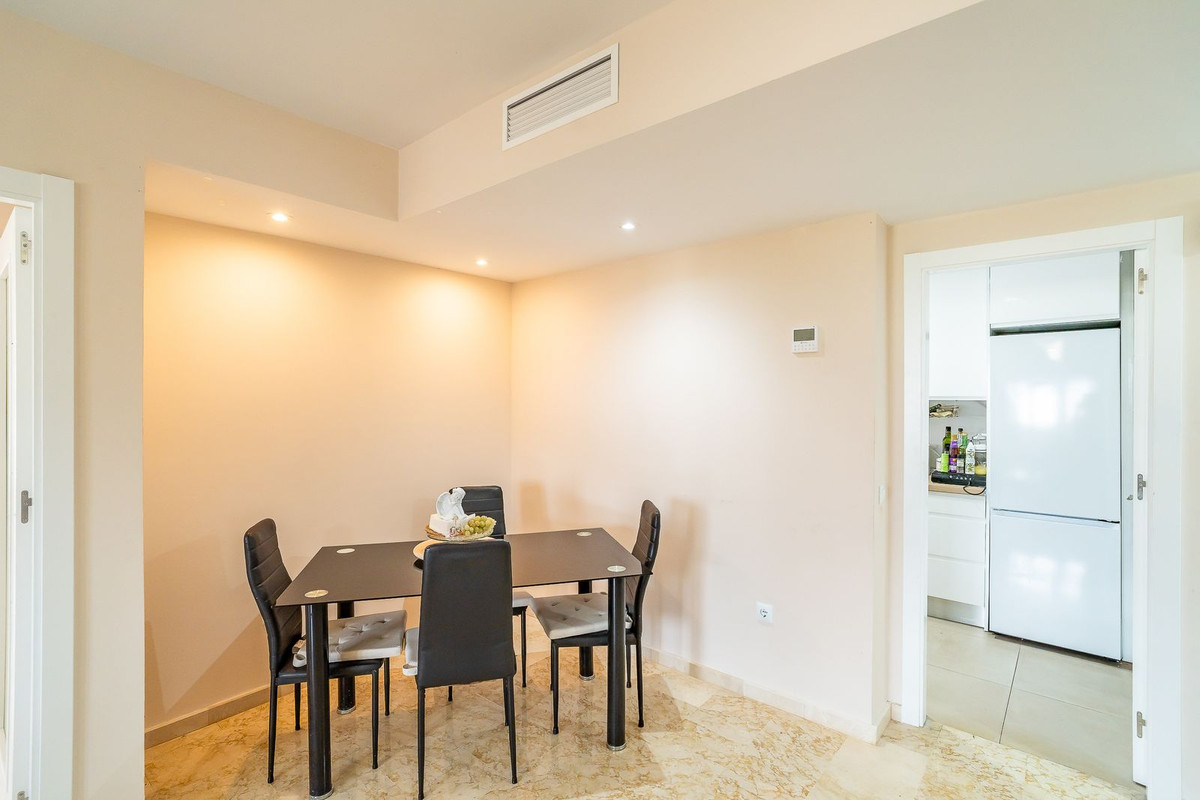 Middle Floor Apartment bilde 33