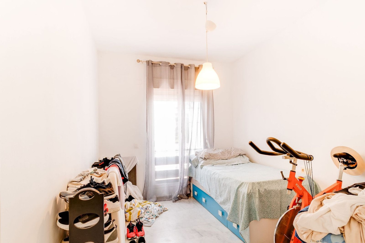 Middle Floor Apartment bilde 27