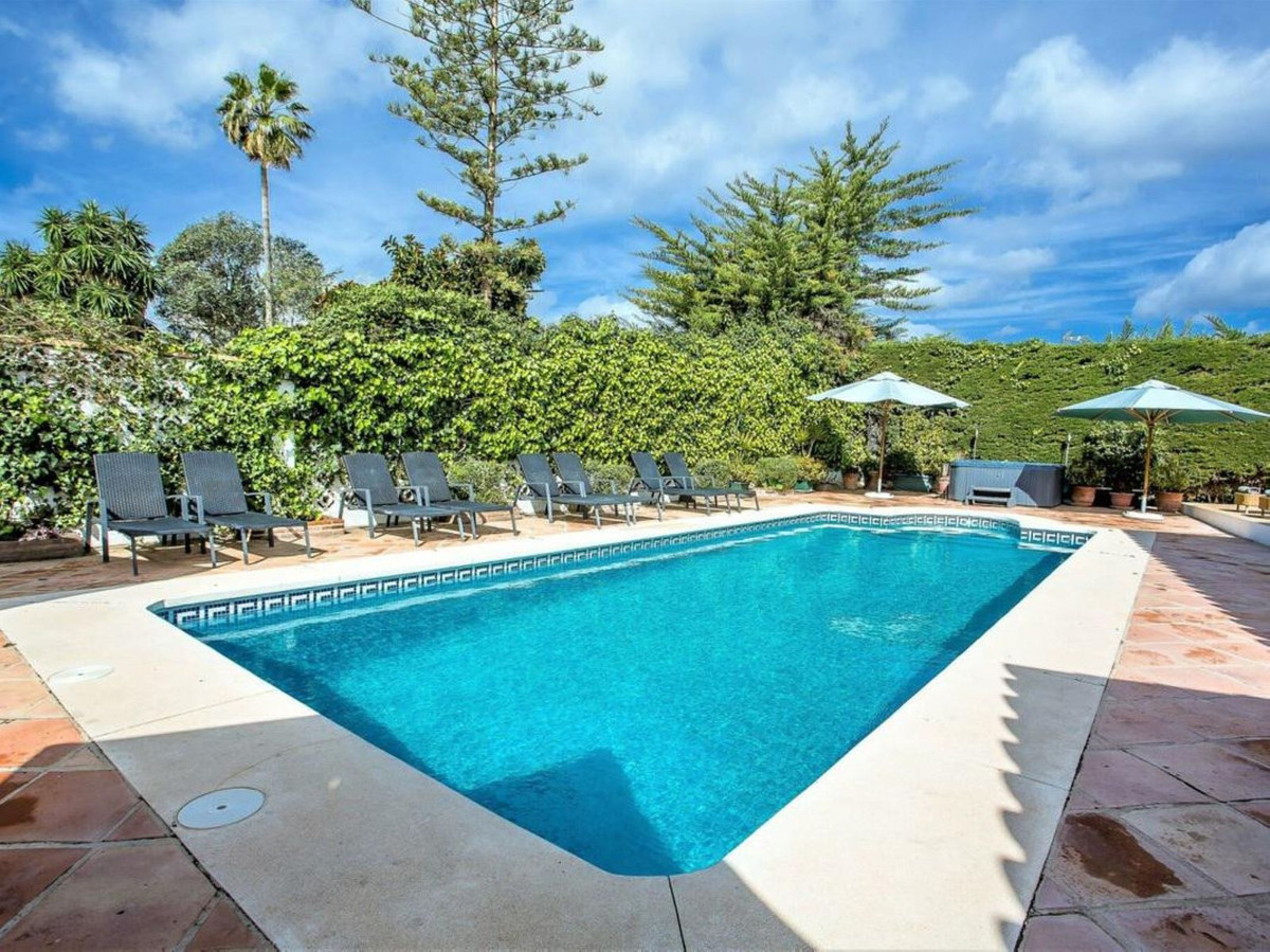 Detached Villa bilde 3