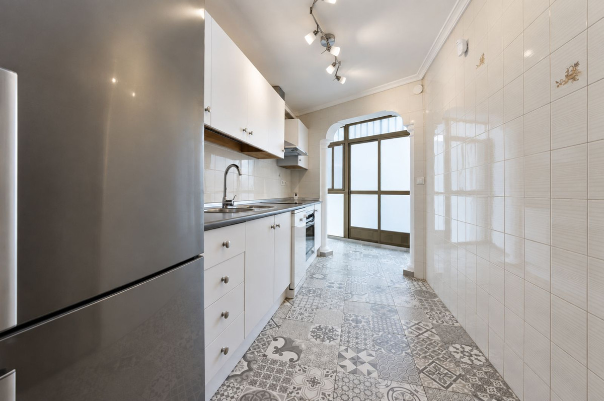 Middle Floor Apartment bilde 30