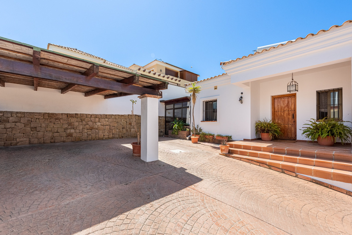Detached Villa bilde 27