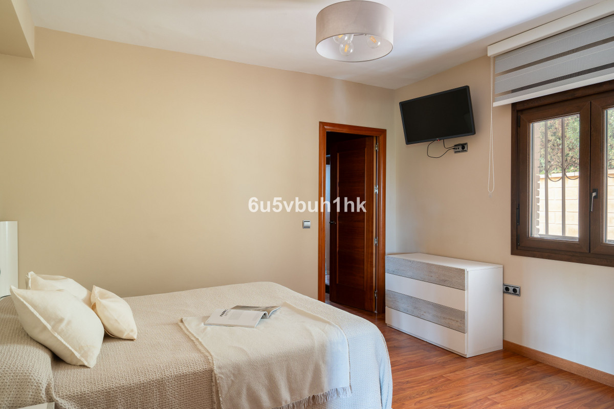 Detached Villa bilde 17