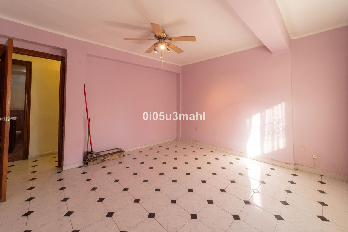 Middle Floor Apartment bilde 27