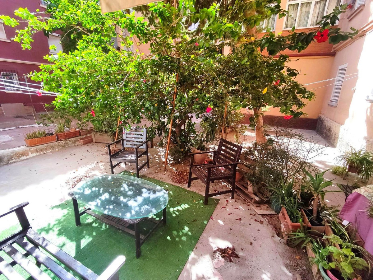Middle Floor Apartment bilde 10