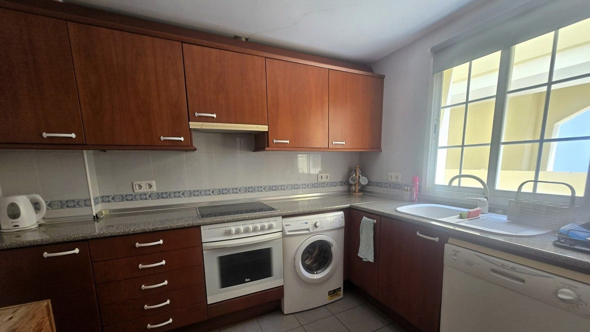 Middle Floor Apartment bilde 4