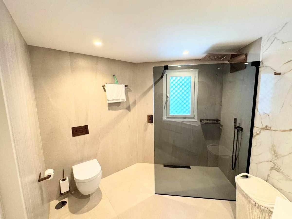 Middle Floor Apartment bilde 34