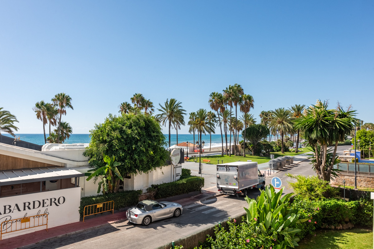 Middle Floor Apartment bilde 2