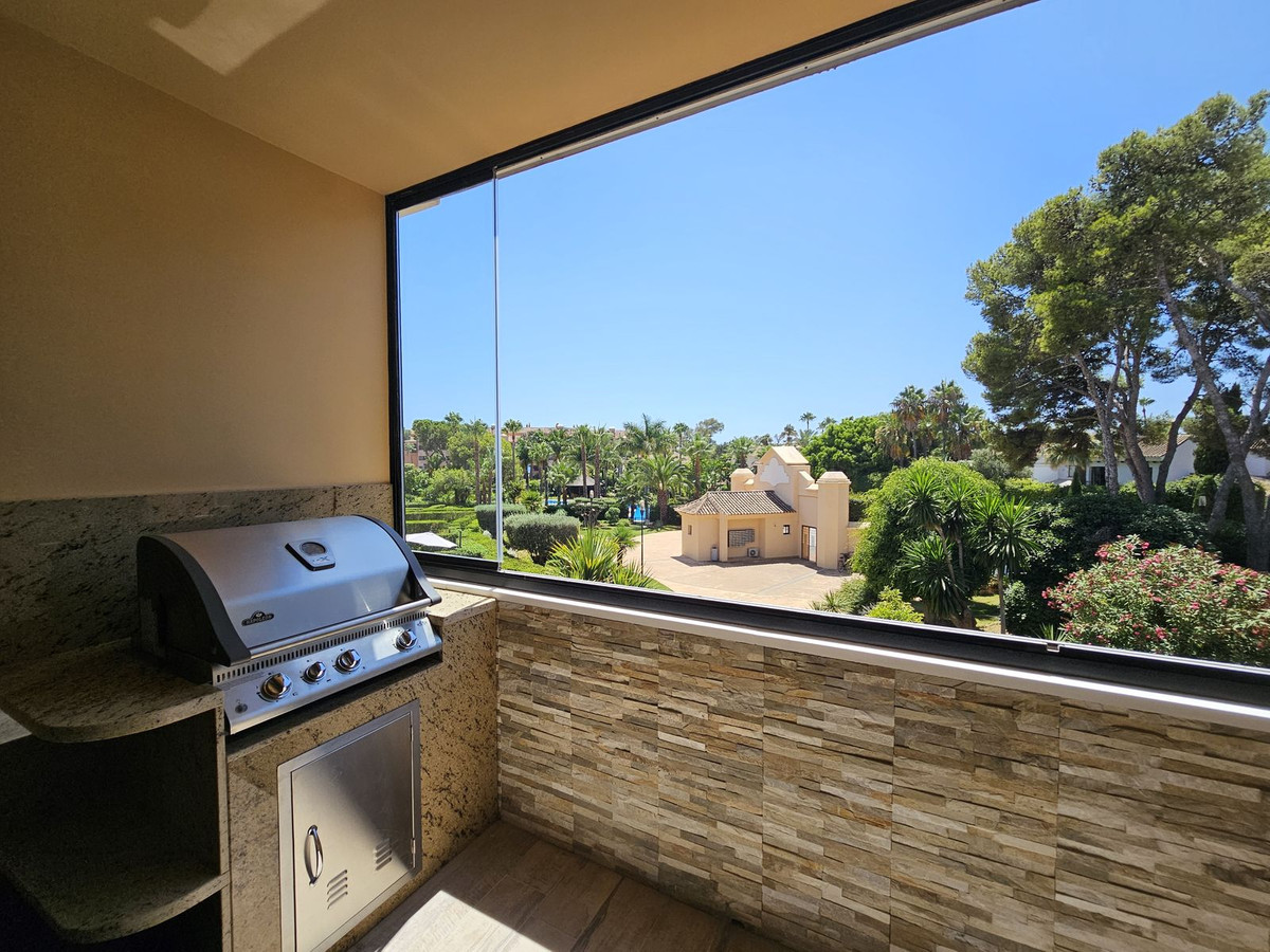 Middle Floor Apartment bilde 10