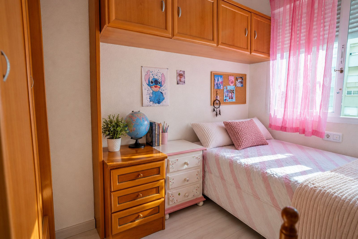 Middle Floor Apartment bilde 8