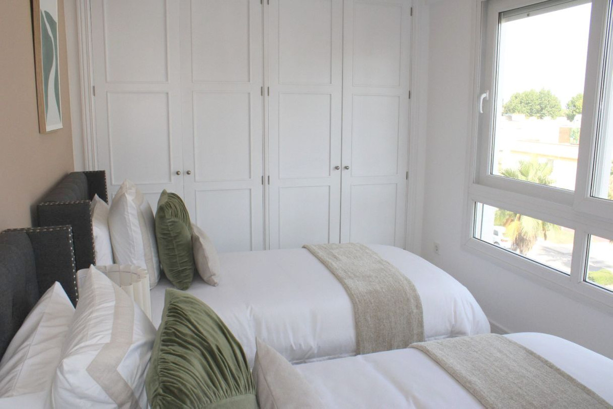 Middle Floor Apartment bilde 14