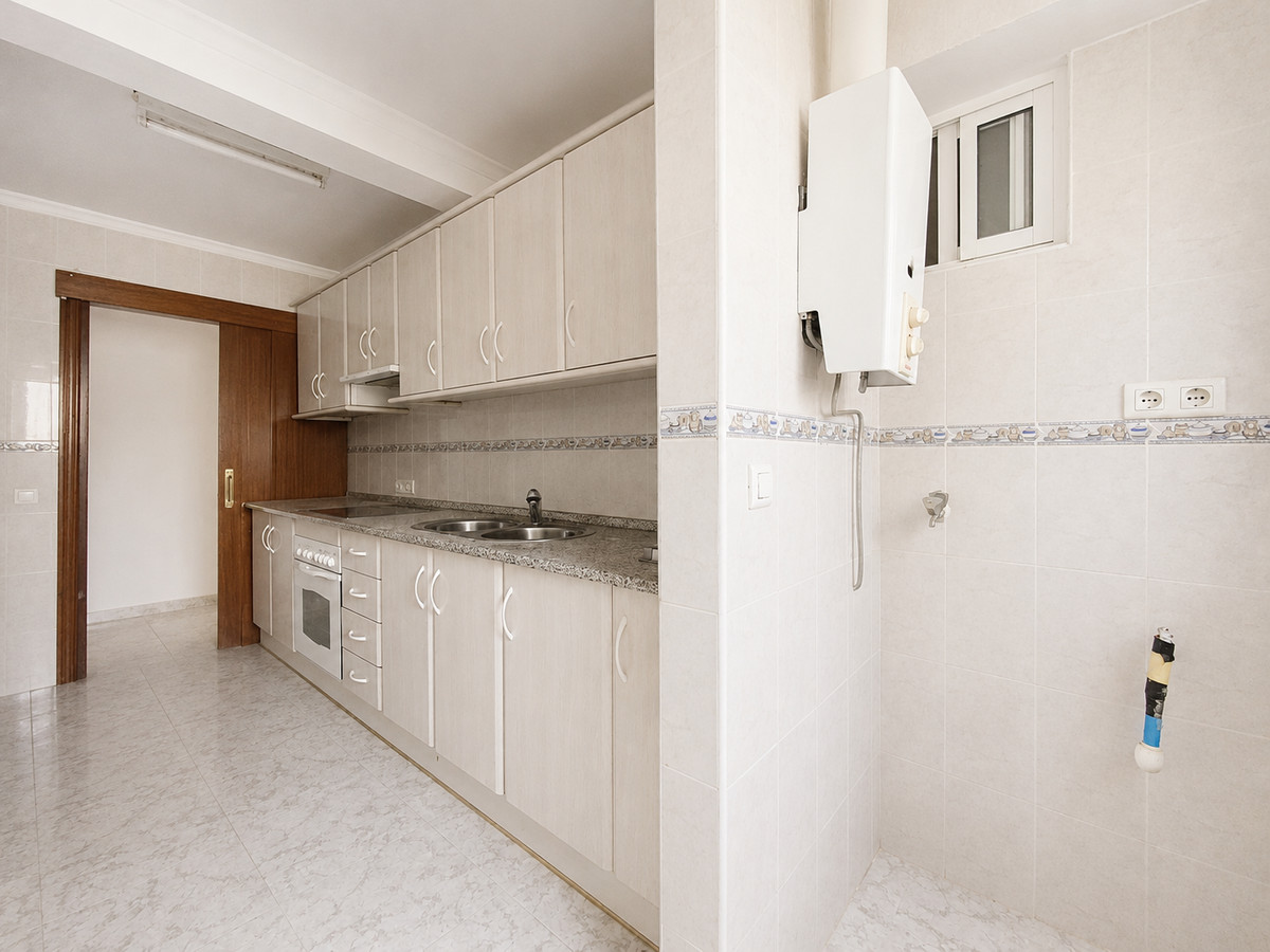 Middle Floor Apartment bilde 22