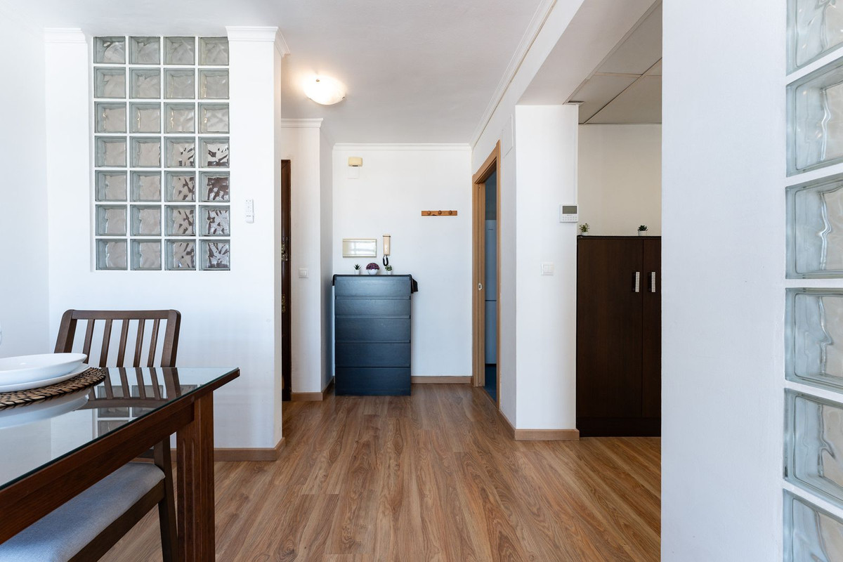 Middle Floor Apartment bilde 18