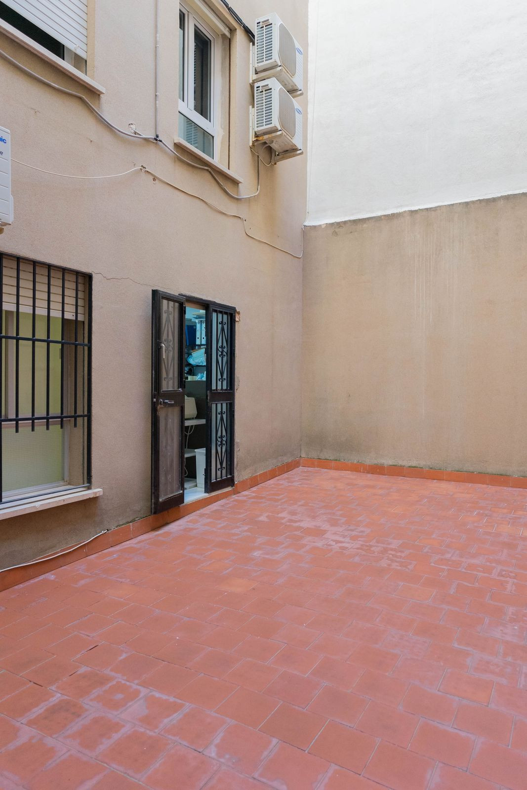 Middle Floor Apartment bilde 14