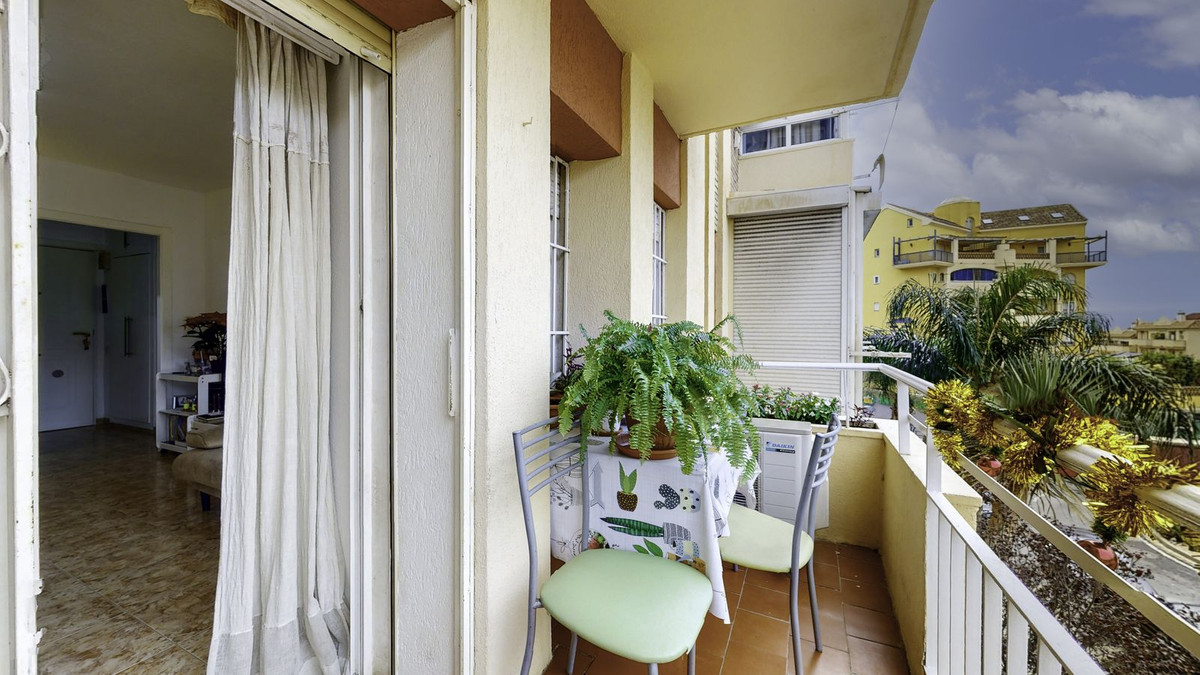 Middle Floor Apartment bilde 5