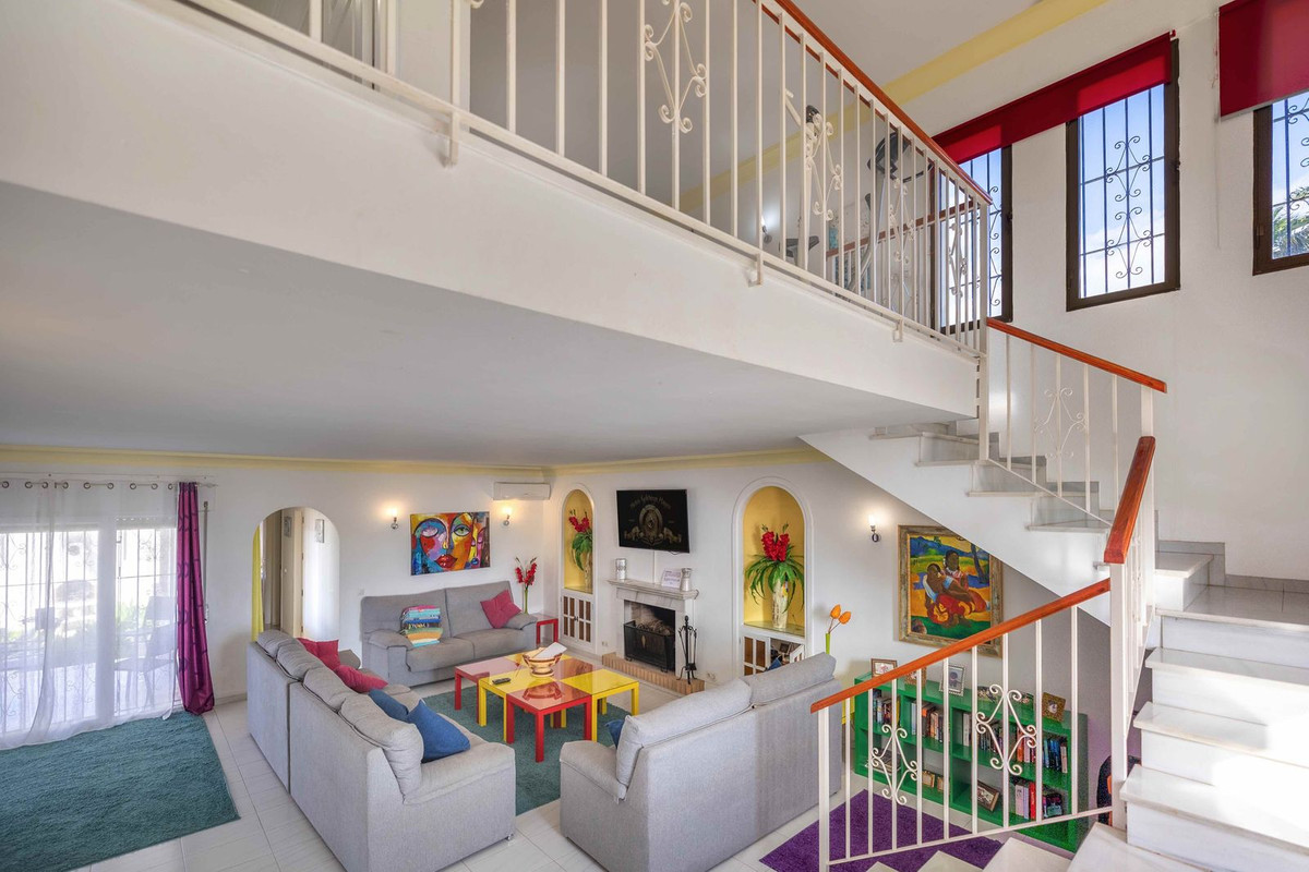 Detached Villa bilde 3