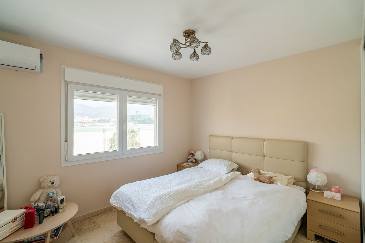 Middle Floor Apartment bilde 4