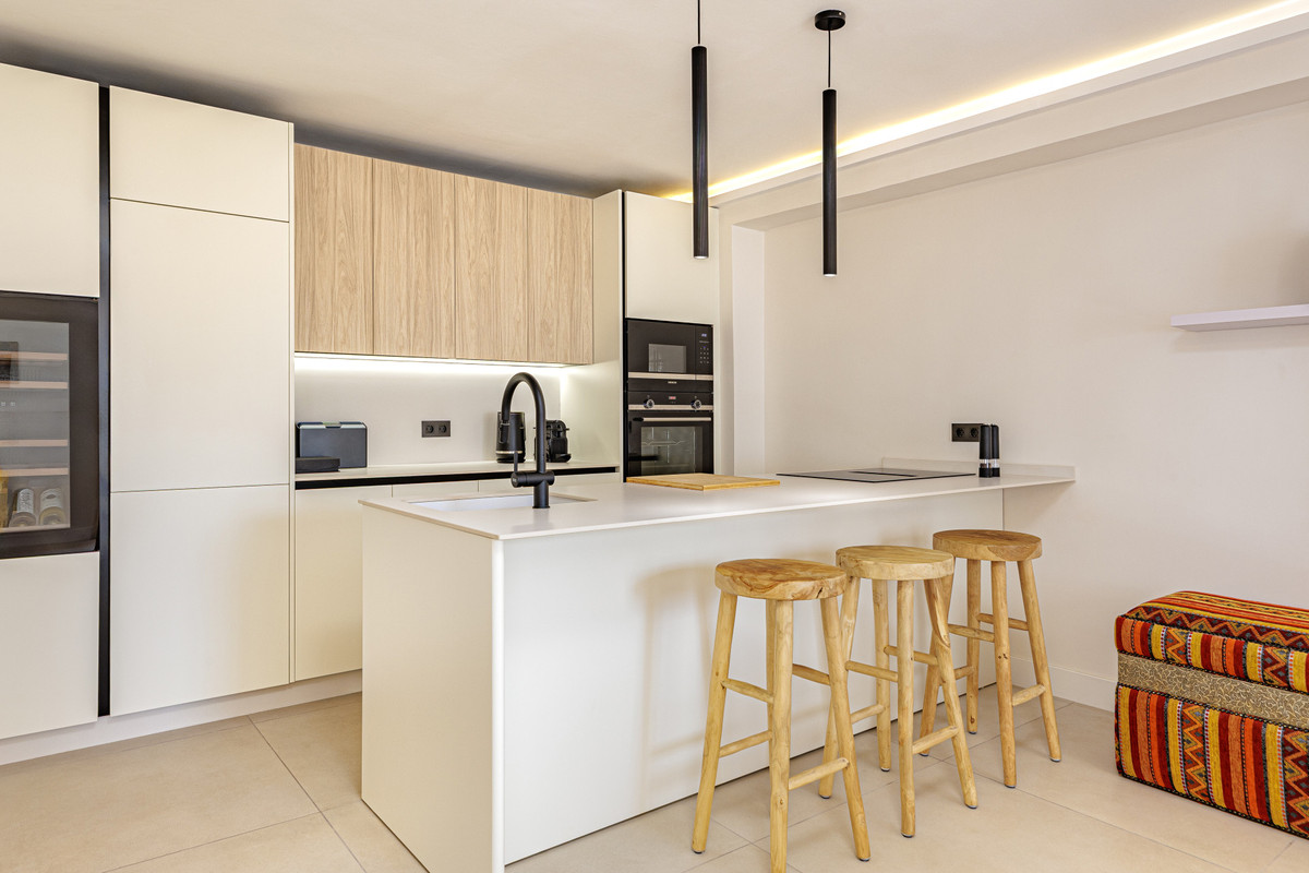 Middle Floor Apartment bilde 17