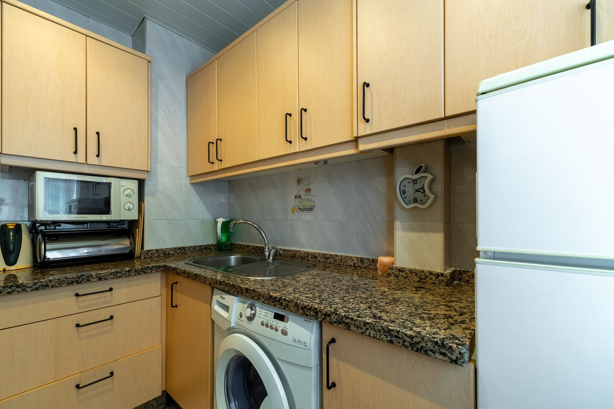 Middle Floor Apartment bilde 11