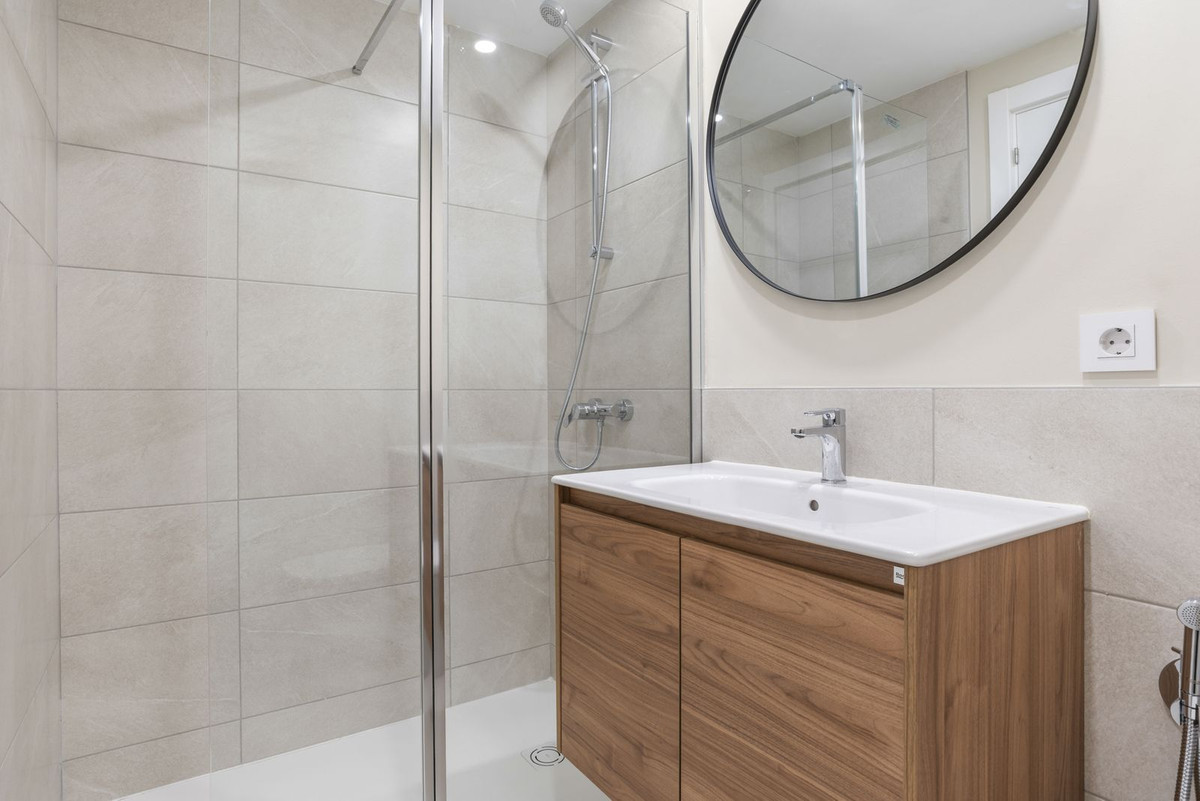 Middle Floor Apartment bilde 22