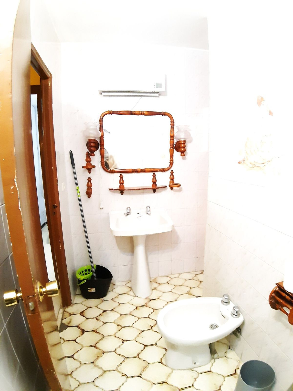 Middle Floor Apartment bilde 26
