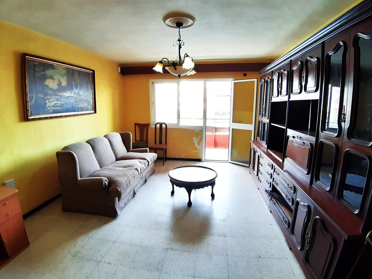 Middle Floor Apartment bilde 4