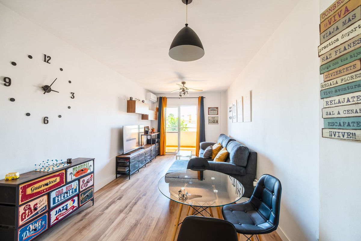 Middle Floor Apartment bilde 12