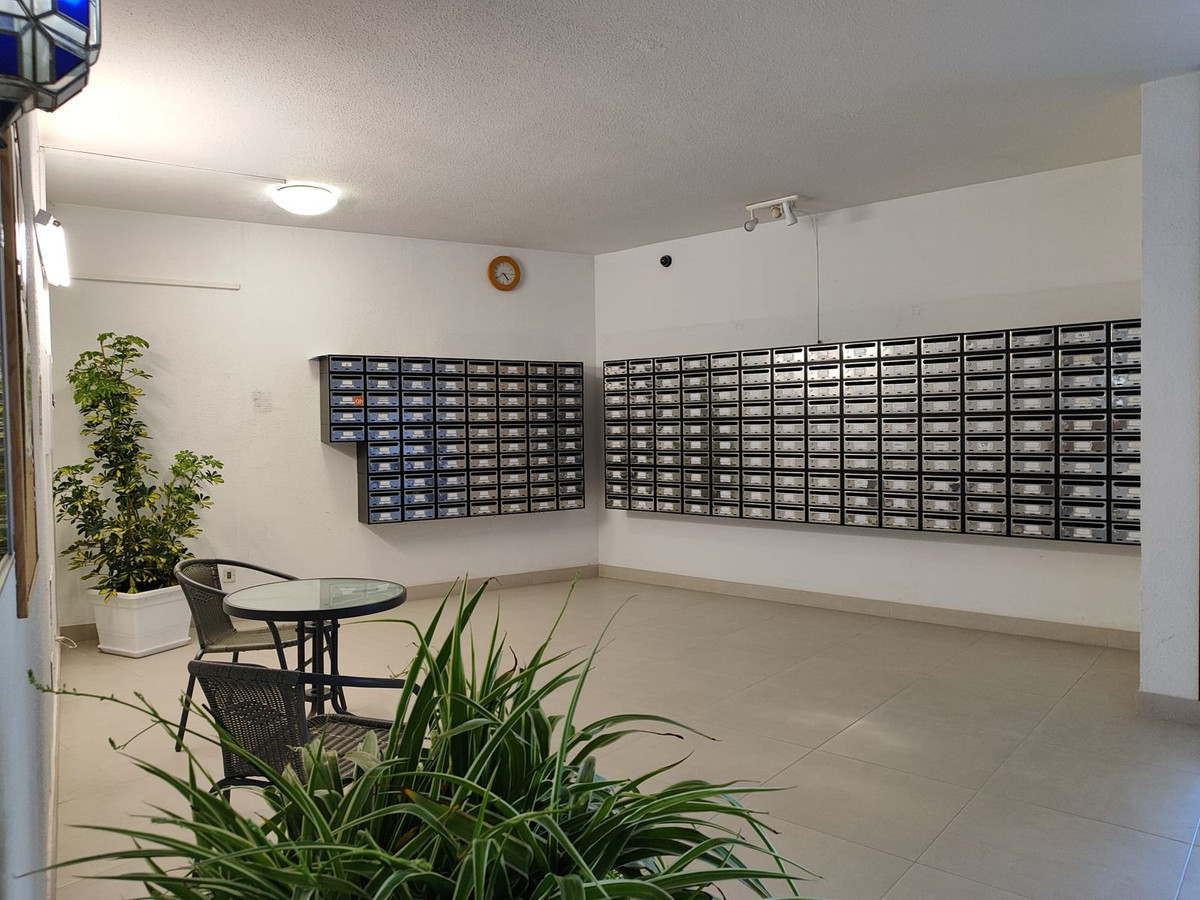Middle Floor Apartment bilde 40