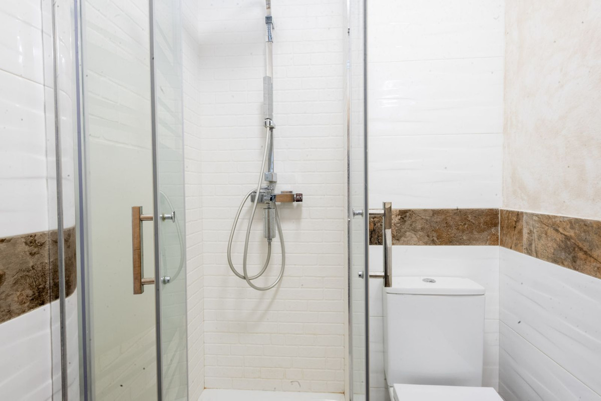 Middle Floor Apartment bilde 23