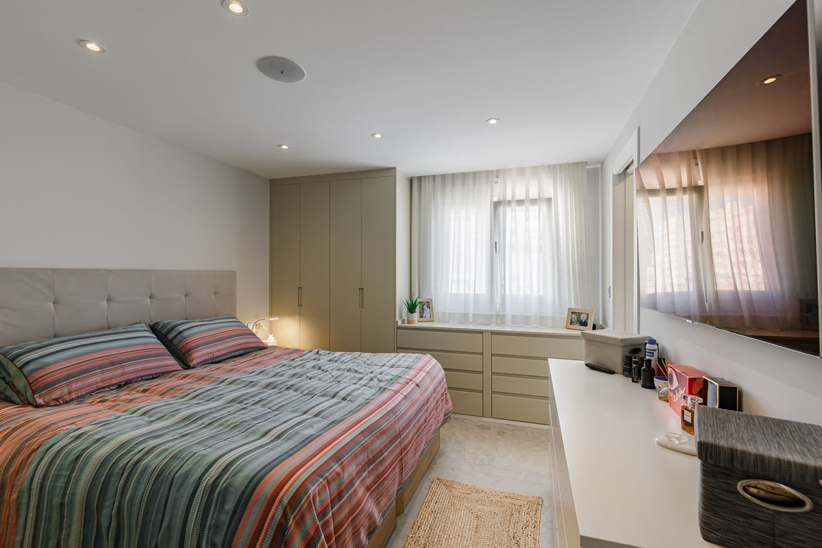 Middle Floor Apartment bilde 9