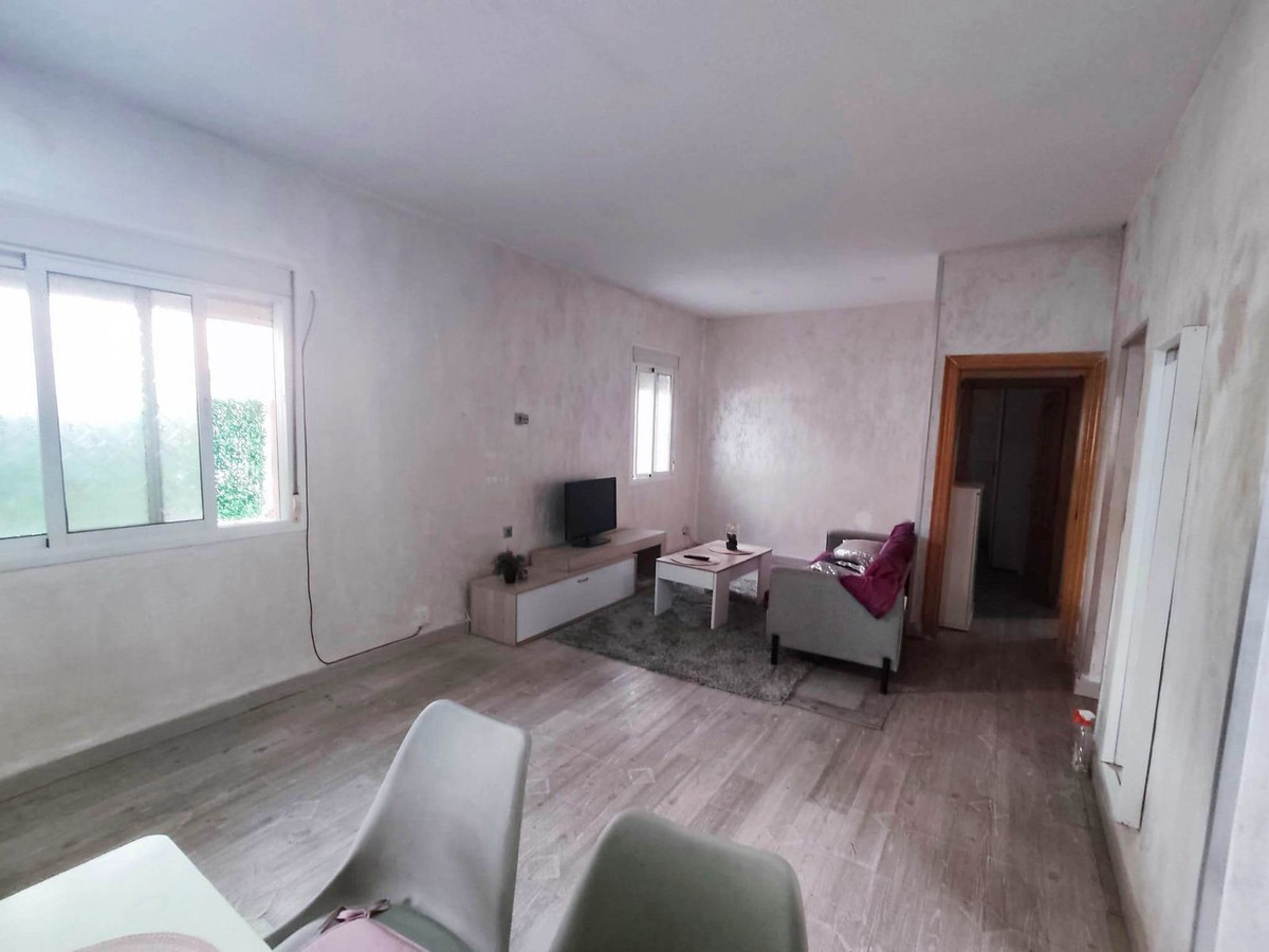 Middle Floor Apartment bilde 7
