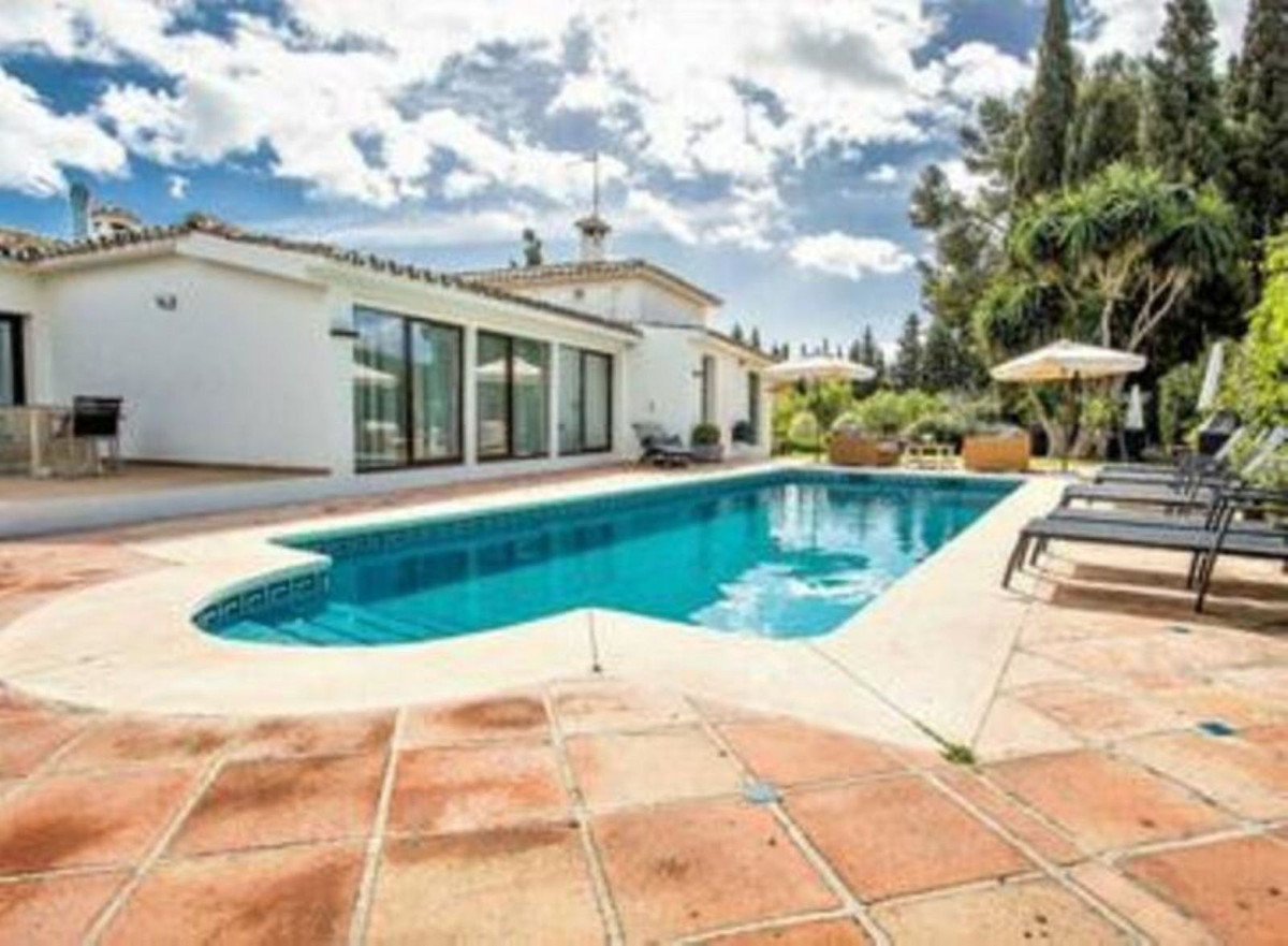 Detached Villa bilde 2