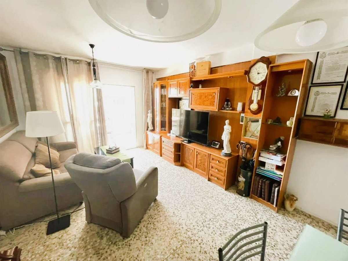 Middle Floor Apartment bilde 7