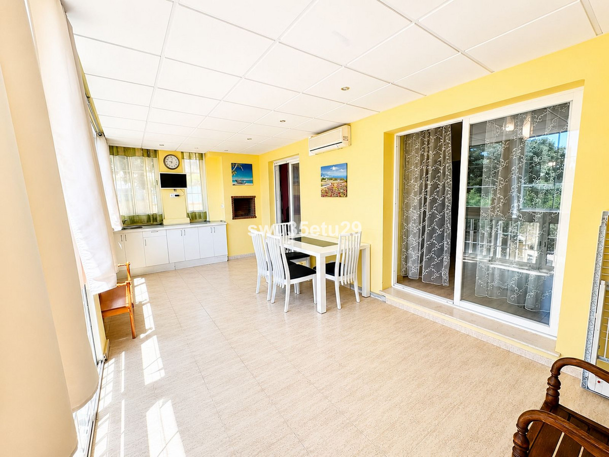 Middle Floor Apartment bilde 4