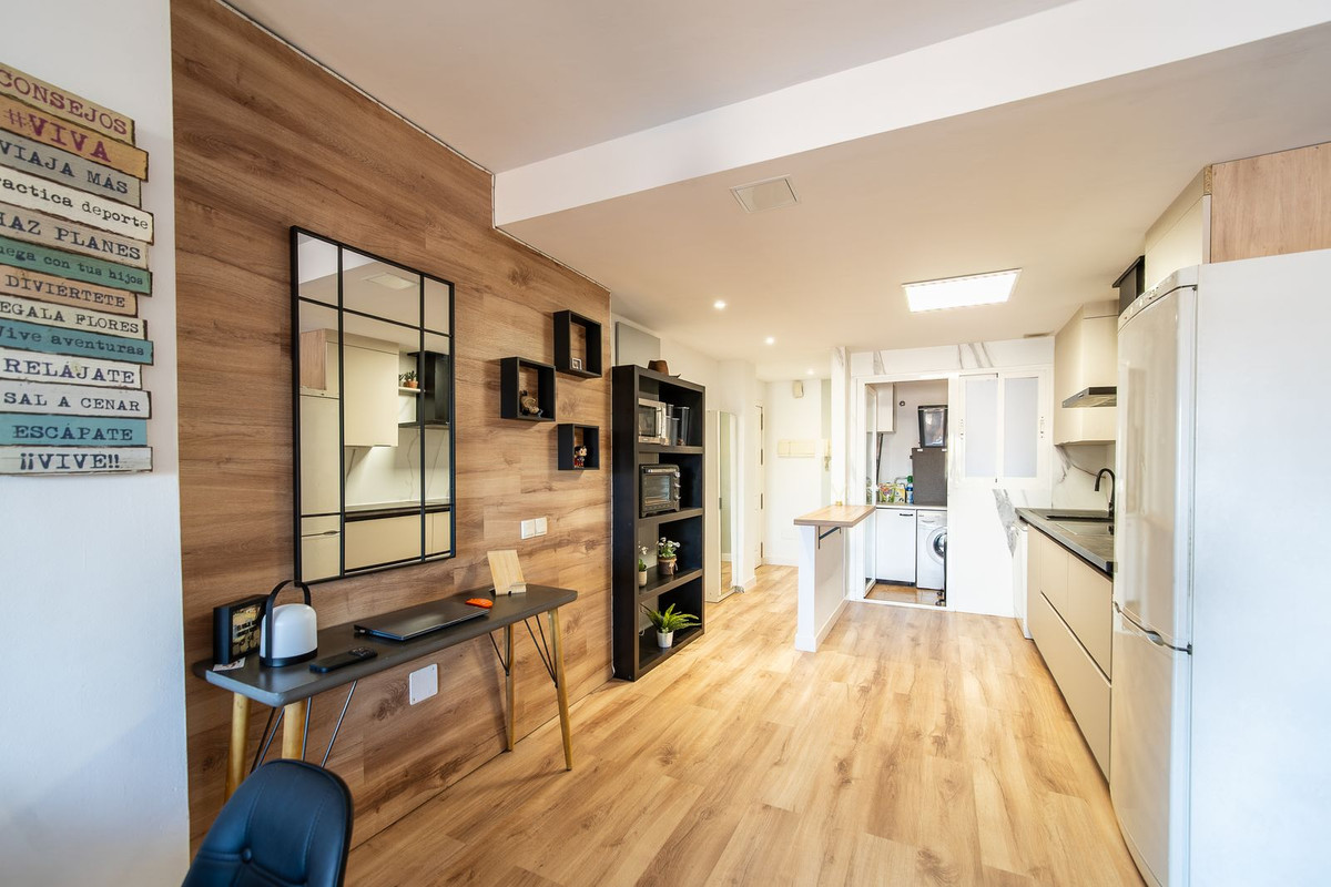 Middle Floor Apartment bilde 2