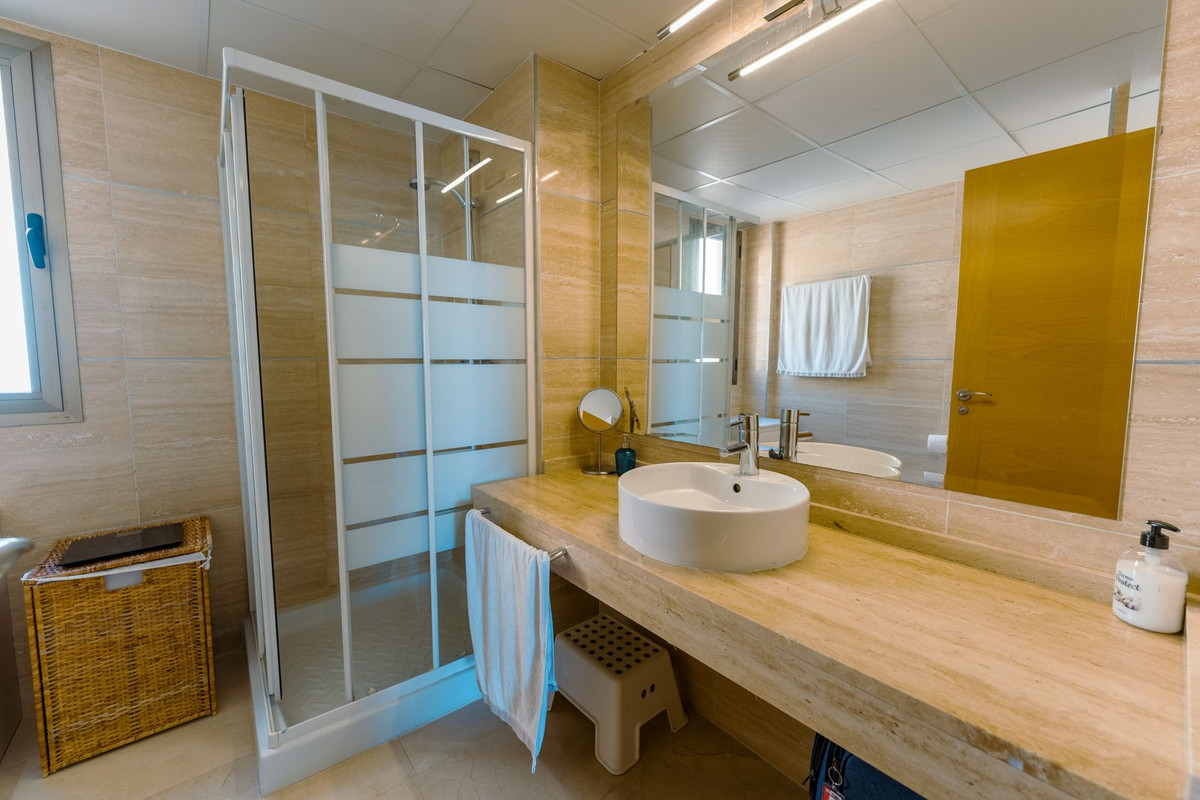 Middle Floor Apartment bilde 27