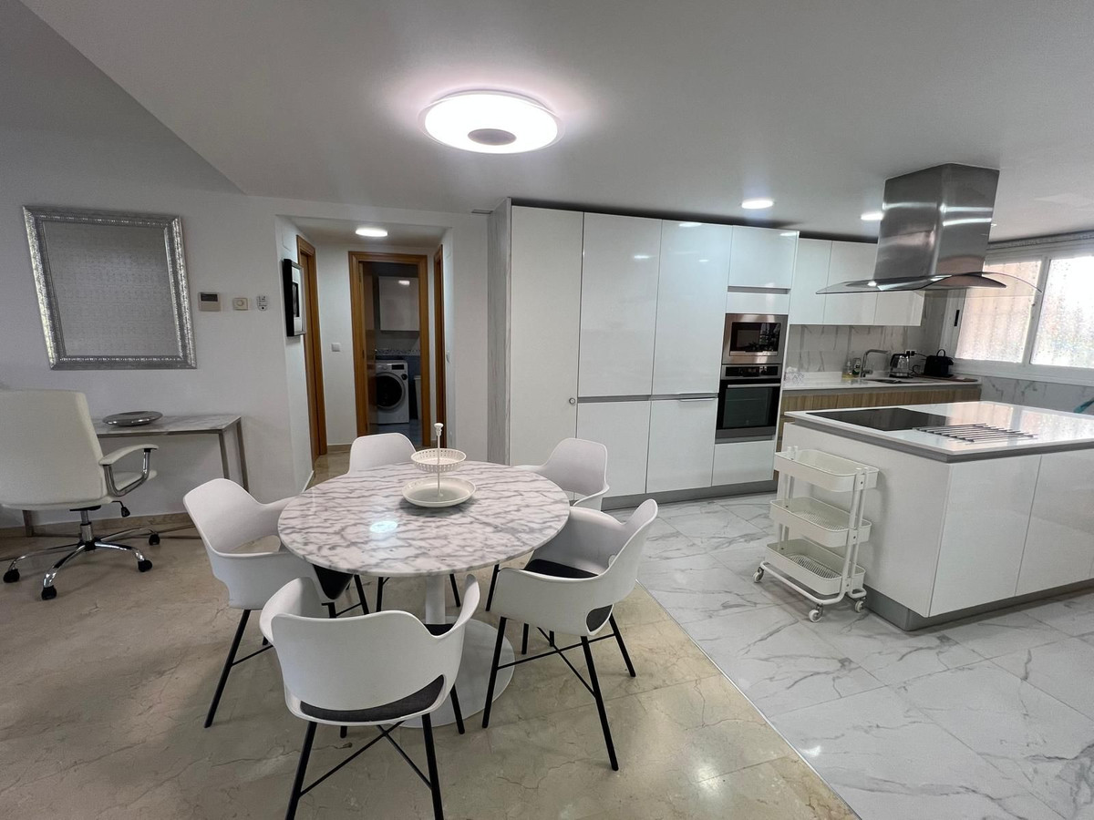 Middle Floor Apartment bilde 5
