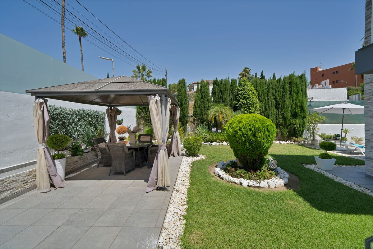 Detached Villa bilde 51