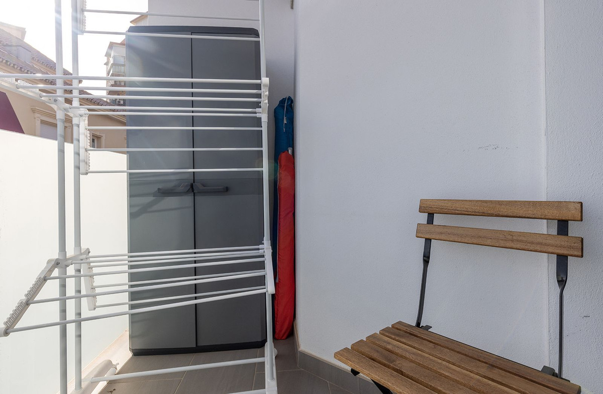 Middle Floor Apartment bilde 15