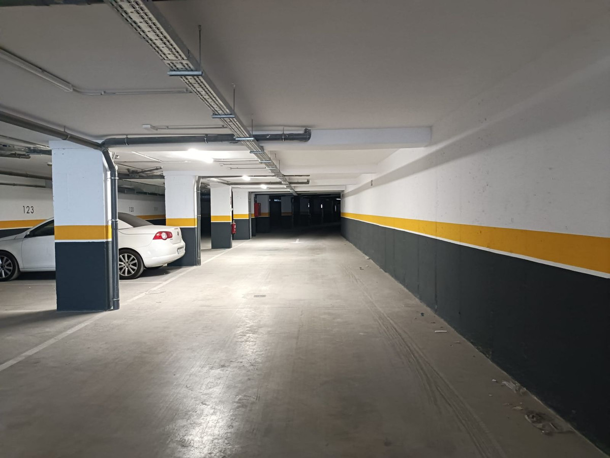 Middle Floor Apartment bilde 29