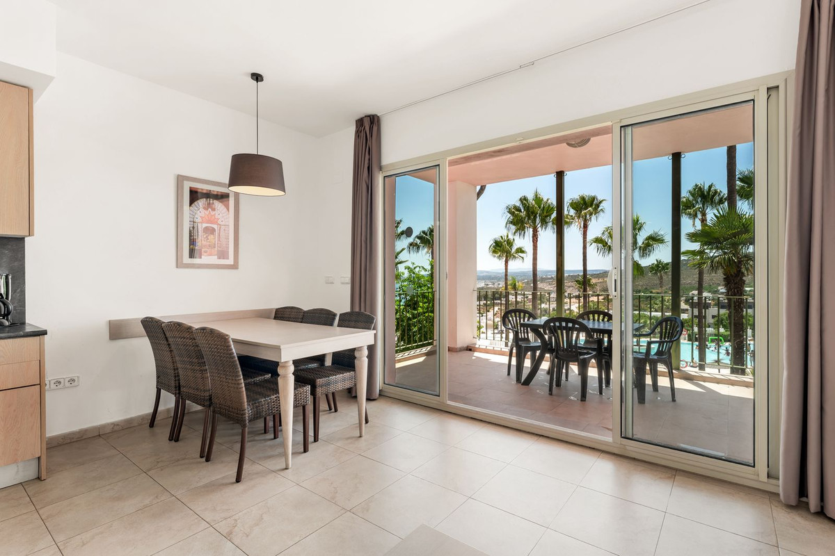 Middle Floor Apartment bilde 4