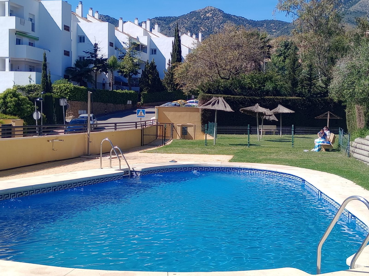 Middle Floor Apartment bilde 1