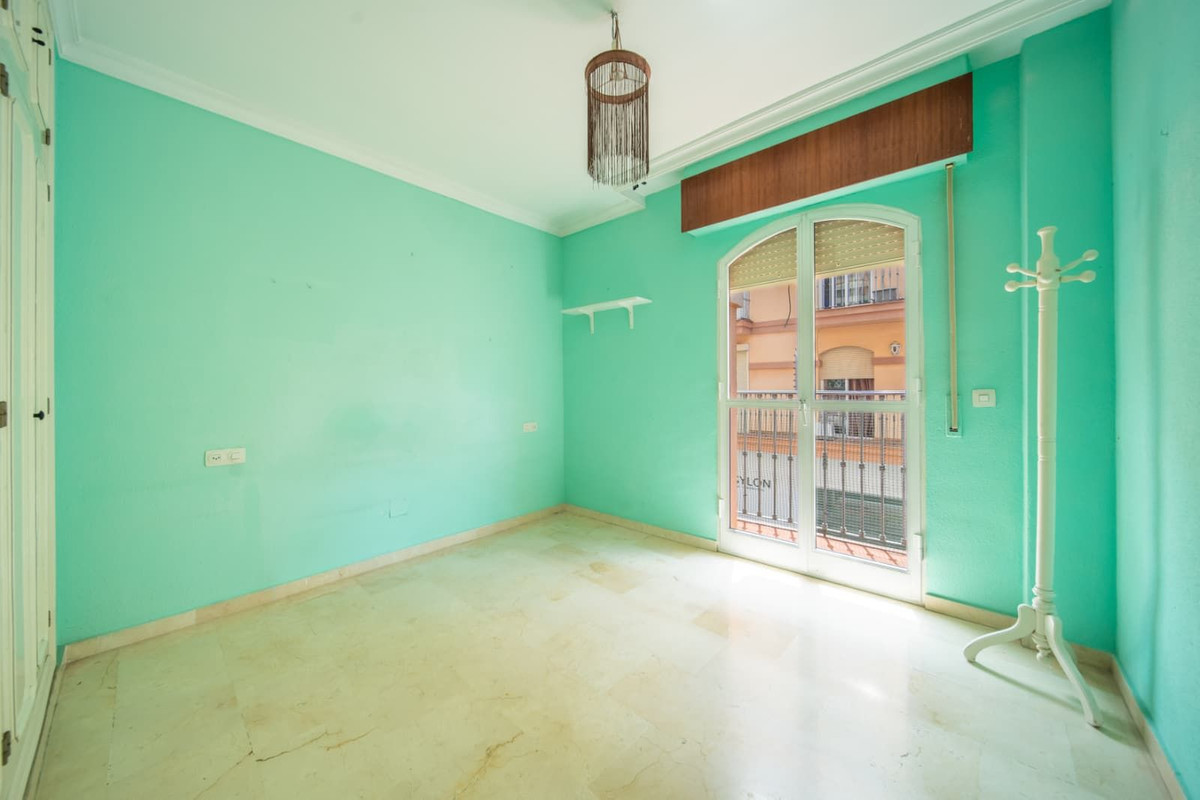 Middle Floor Apartment bilde 14