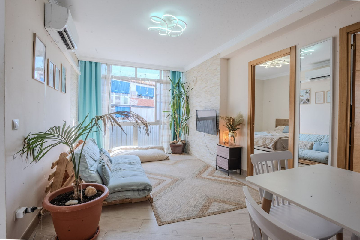 Middle Floor Apartment bilde 1