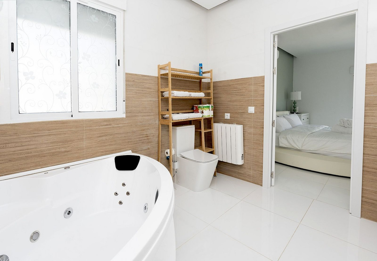 Detached Villa bilde 29